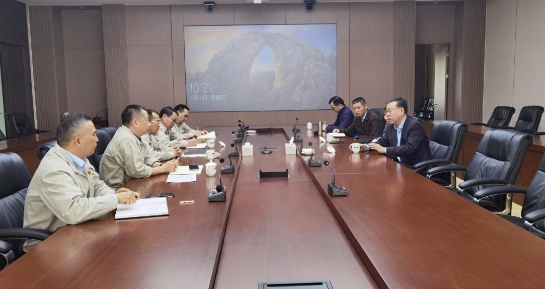 leyu乐鱼体育李亚军董事长一行到利电集团召开安全管理座谈会